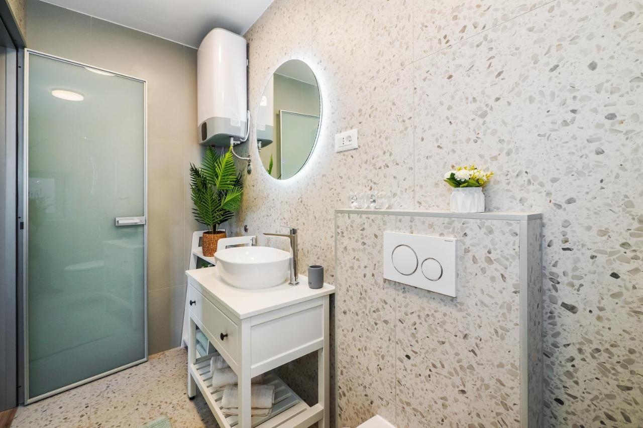 Lucio Suites สปลิท ภายนอก รูปภาพ