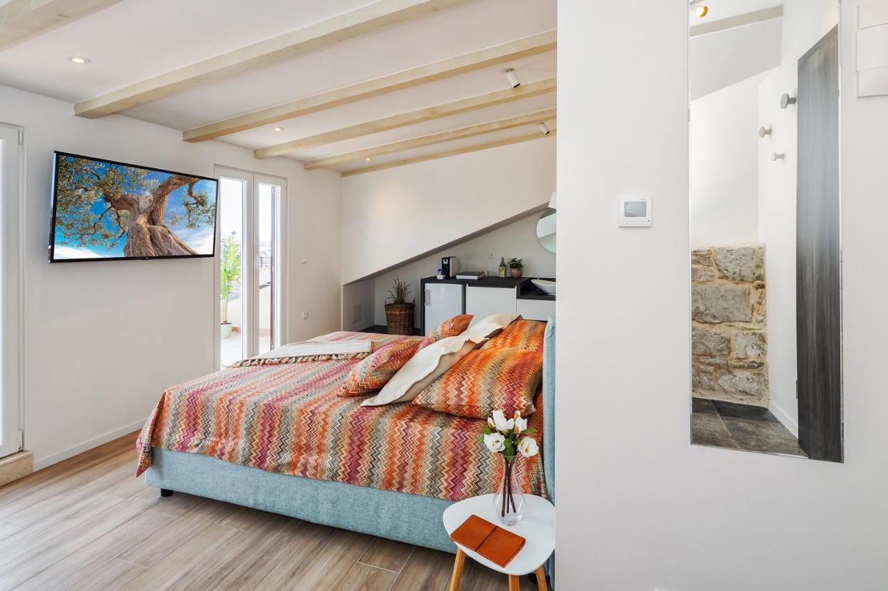 Lucio Suites สปลิท ภายนอก รูปภาพ